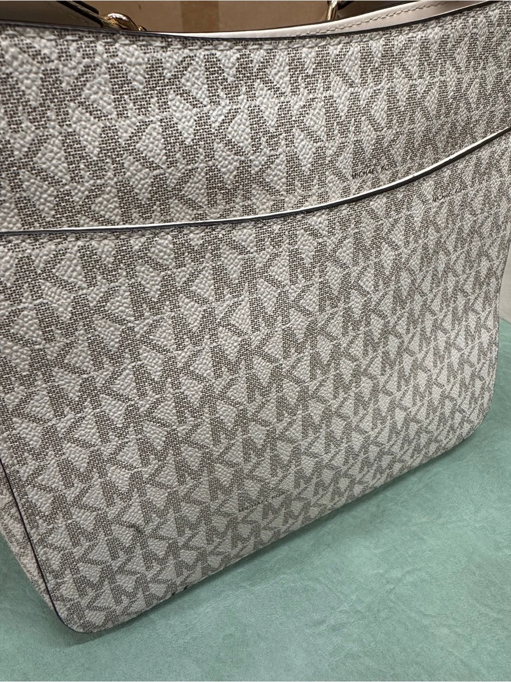 Michael Kors Beige and White Logo Canvas crossbody adjustable no tags